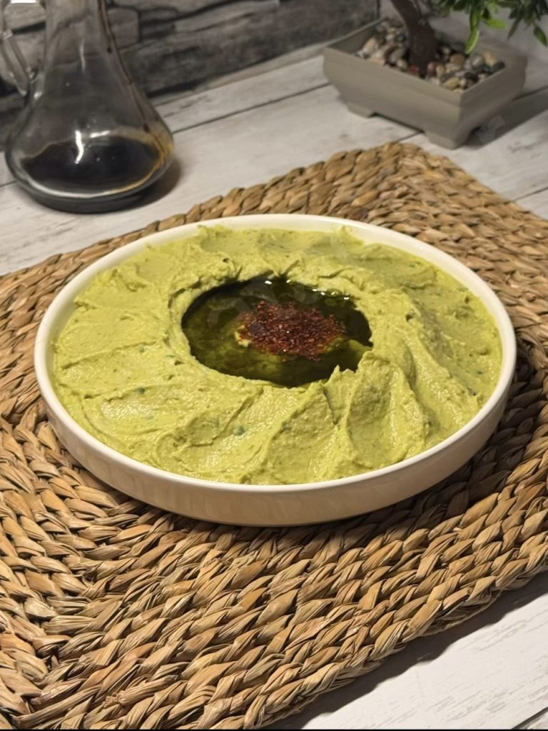 Avokadolu Humus